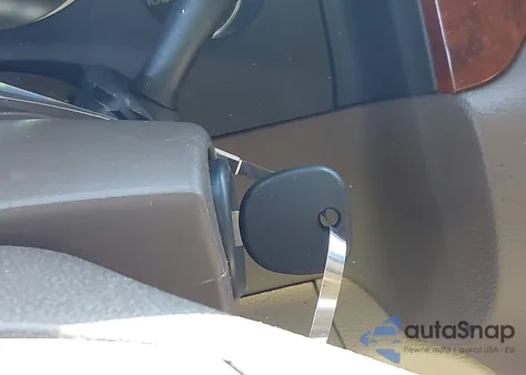 2011 GMC Yukon Slt z USA, uszkodzony, nr VIN 1GKS2CE03BR101906